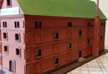 Макет мельницы Тиссена изготовил павлодарский мастер