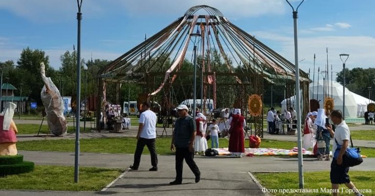 Фестиваль «Асыл мұра» в Семее