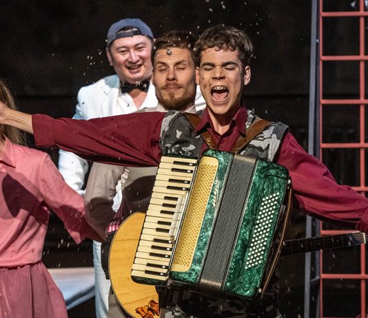 Оксана Кузембаева: «Главное — чтобы после просмотра зритель ушёл с ощущением чего-то бесценного, что он приобрёл для себя».