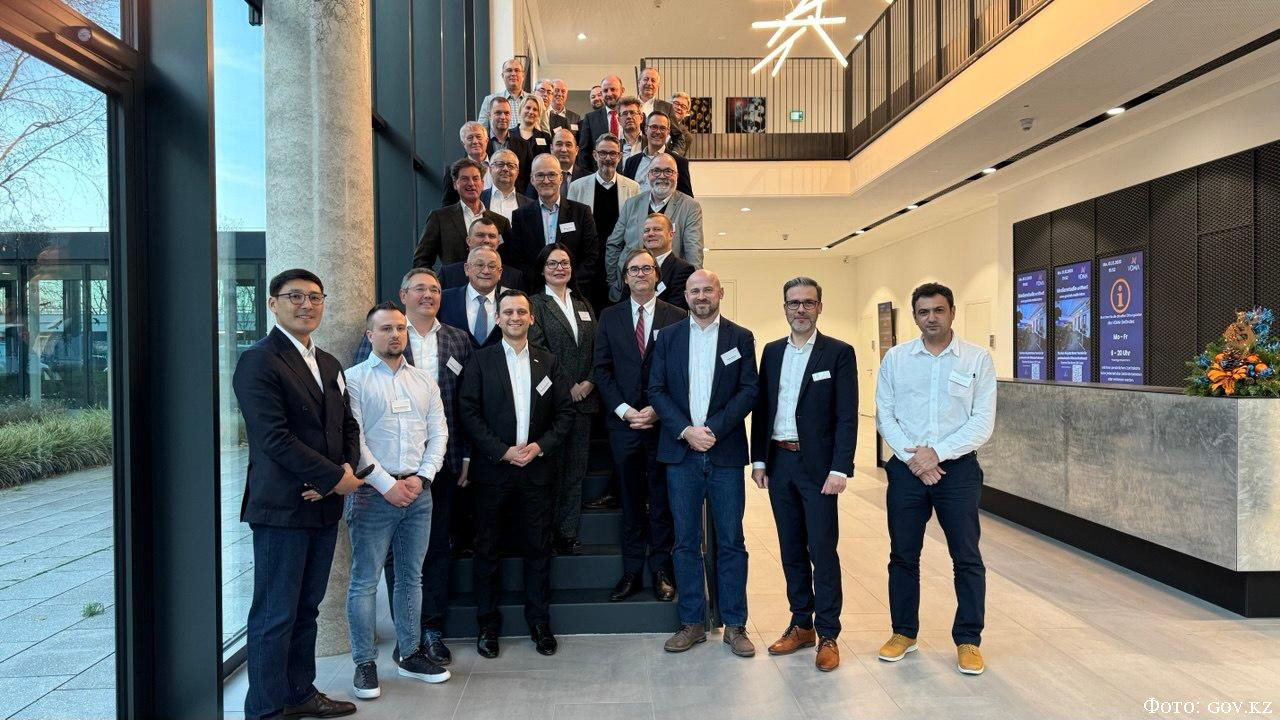 47_Казахстан и Германия обсудили перспективы углубления сотрудничества в сфере сельскохозяйственного машиностроения_01