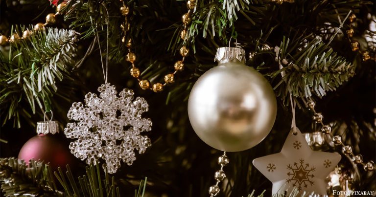 Frohe Weihnachten! Счастливого Рождества!