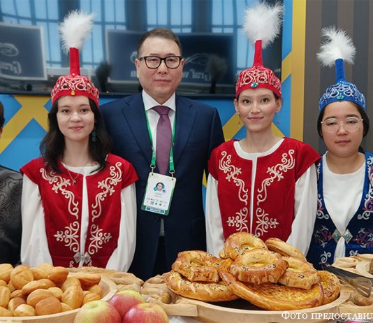 100 луковиц тюльпанов к 100-летию выставки