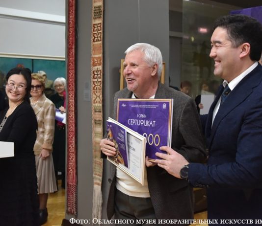 В Семее прошла вторая областная выставка-конкурс художников