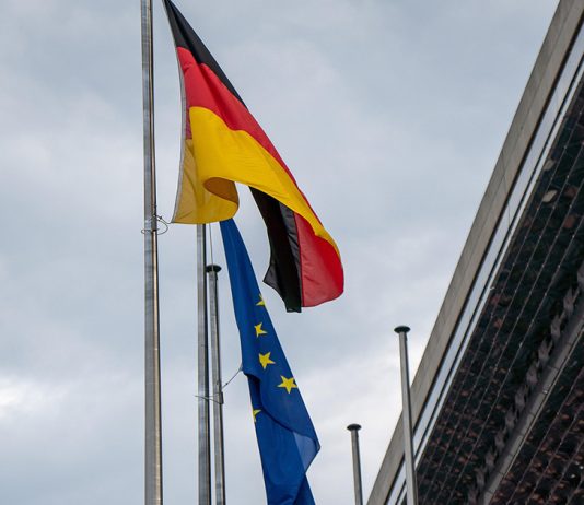 Новые правила миграции в ЕС и Германии с 2026 года