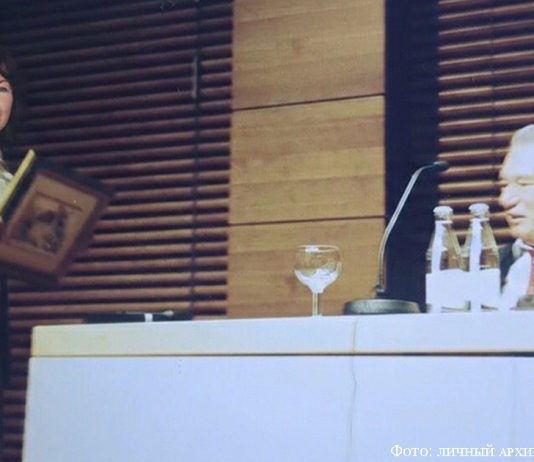 «Садовый домик Иоганна Гёте» в дар Чингизу Айтматову