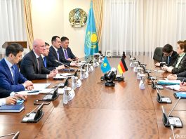 Роман Скляр провел встречу с Статс-министром иностранных дел ФРГ