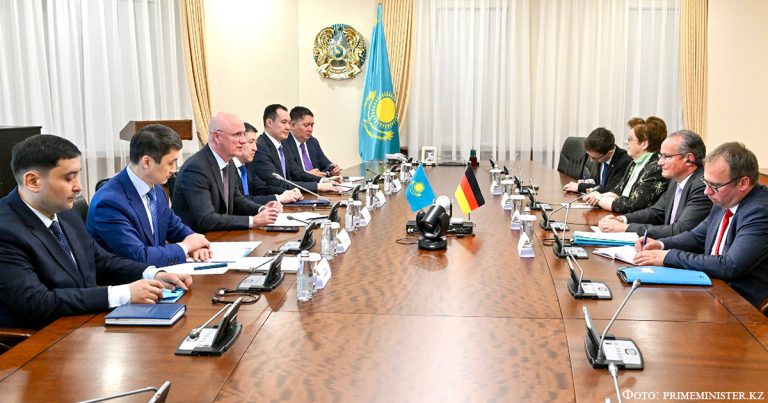 Роман Скляр провел встречу с Статс-министром иностранных дел ФРГ