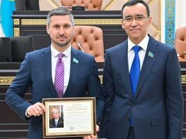 Евгений Больгерт удостоен благодарности Президента Республики Казахстан