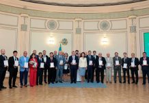 Представители немецкого этноса удостоены именных экземпляров Конституции