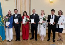 Представители немецкого этноса удостоены именных экземпляров Конституции