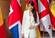“За ночь мне написали 150 человек”, или Как открыть собственную языковую школу в 19 лет