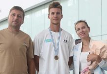 Первая медаль на чемпионате мира по академической гребле: столичный спортсмен вернулся на родину