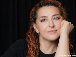 Елизавета Флах: «Не дай вам Бог зайти на сцену с черного входа»