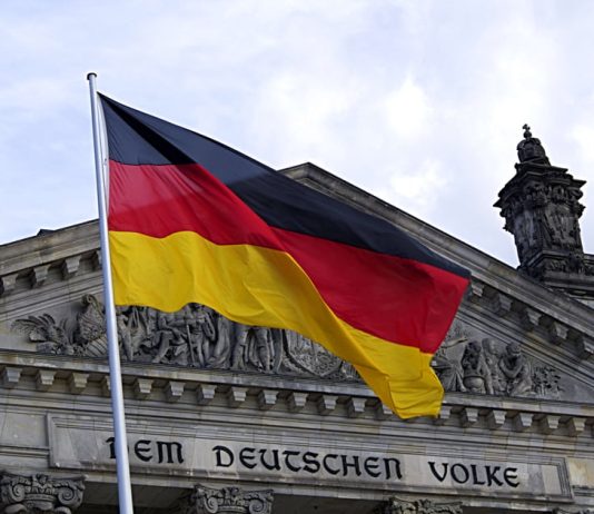 День в истории: День немецкого единства День единства Германии - Tag der Deutschen Einheit