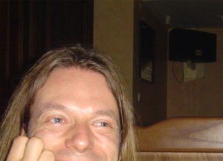 Mit blauer statt mit schwarzer Tinte