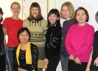 Moderner Sprachunterricht an coolem Ort