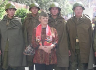 Ehrung der Veteranen und Volksfest