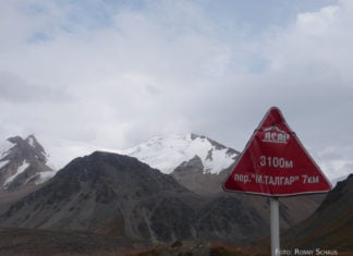 Wanderung ins Gebiet der fünf Gletscher im Tal der Kysylsai