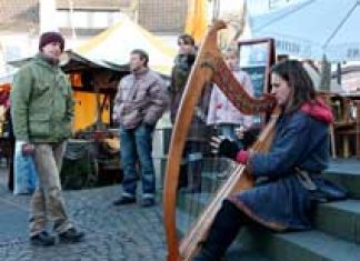 Von Löffelschnitzern und Zinngießern