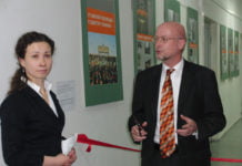 Ein Volk und zwei Lebenswege