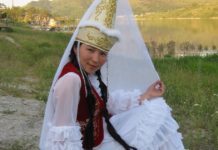 Erwachte Kultur in Kirgisistan