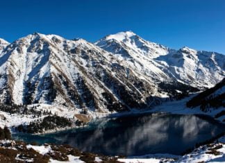 Weiße Wüste, blendend schön