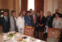 Meinungsaustausch über Minderheiten