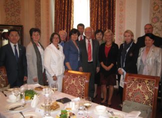 Meinungsaustausch über Minderheiten