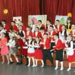 Theaterauff&uuml;hrung der Klassen 1, 3 und 5 in der Schulaula.