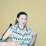 Die Gastdozentin Frau Dinara Minnigulowa, beim Vortrag.