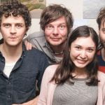 Bandmitglieder nach dem Konzert mit dem Almateam.