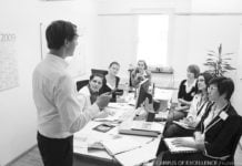 Auch als Akademiker: Frauen verdienen weniger als Männer