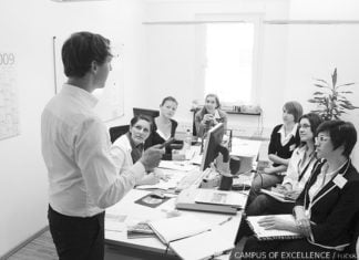 Auch als Akademiker: Frauen verdienen weniger als Männer