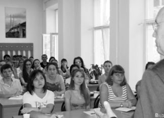 Investition in eine friedliche Zukunft