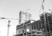 Sie kommen im Glauben an Erfolg