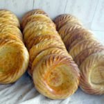 Mehl, Butter und Sesam