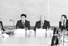 Koschyk verspricht deutscher Minderheit in der Ukraine Unterstützung