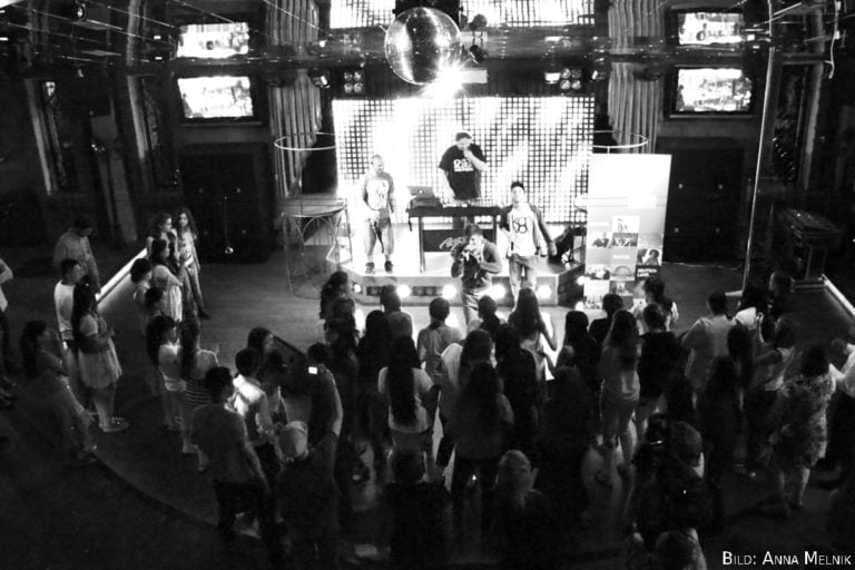 Reimen und tanzen mit LinguaPlus