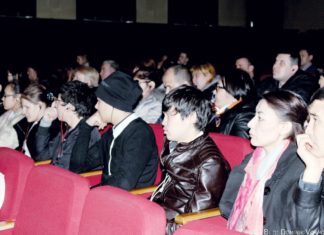 Theater mit Audiodeskription