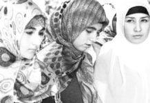 Hidschab-Trägerinnen vs. Hidschab-Gegner