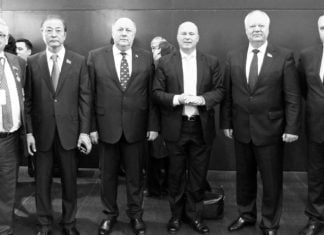 Koschyk und Zertik besuchten die Volksversammlung Kasachstans