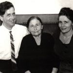 Olgas Mann Ernst K&uuml;hn, Mutter Luise und Olga, 1962.