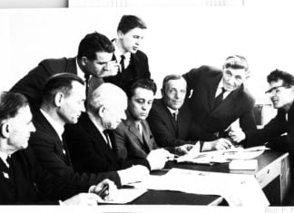 Eine Zeitung wird geboren