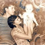 Die junge Familie kurz vor ihrer Ausreise nach Deutschland. | Foto: privat