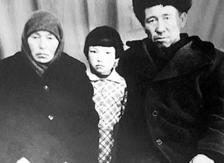 FRAG DEINE OMA: „Er hat die Familiengeschichte geändert“