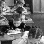 Ein usbekisches Migrationskind besucht die russische Schule. | Foto: Autor