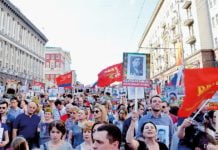 Ausmarschiert? Russland gedenkt – und sucht nach mehr Geschichte