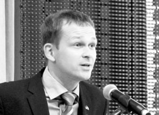 Jedes Jahr zwei Schritte vor