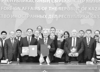 Intensive Beratungen zur Situation der deutschen Sprache in Kasachstan