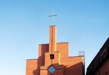 Ein leuchtendes Beispiel interkonfessioneller Einheit